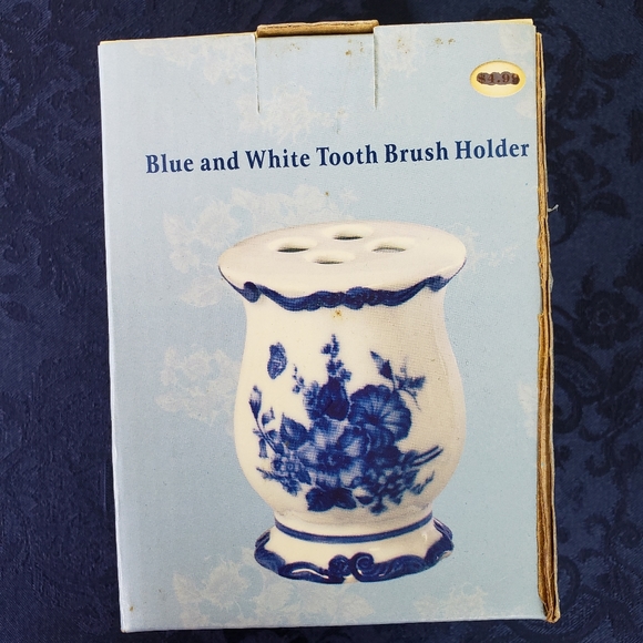 Blue White Toothbrush Holder Porcelain Vintage 5" Flow Blue NOS Bathroom Vase - Picture 6 of 9